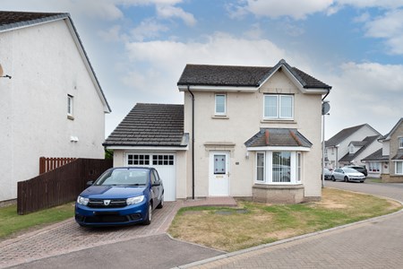 24 Esk Gardens, Carnoustie DD7 6GH