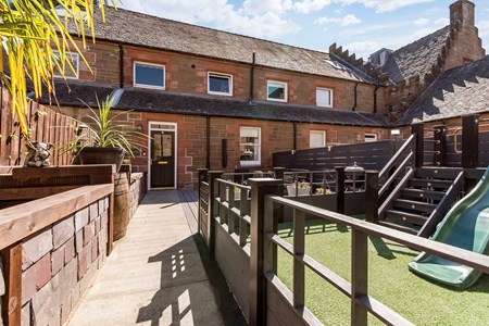 9 South Drive, Liff DD2 5SJ