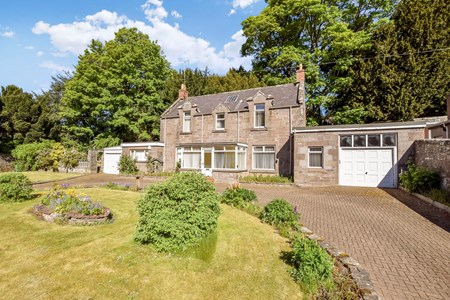 20 Castle Street, Brechin DD9 6JU