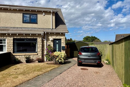 11 Parkview Gardens, Arbroath DD11 4JN