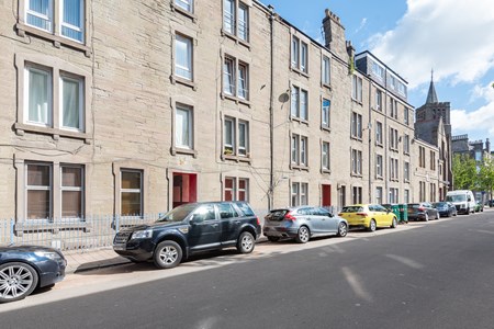 2/L, 10 Park Avenue DD4 6PP