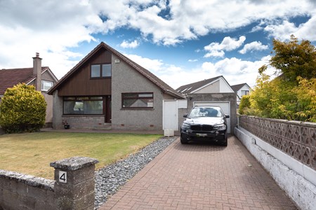 4 Pitcairn Road, Dundee DD3 9EQ