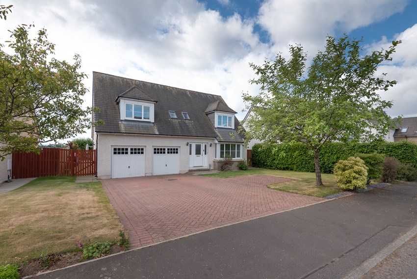 9 Balmossie Meadow Broughty Ferry
