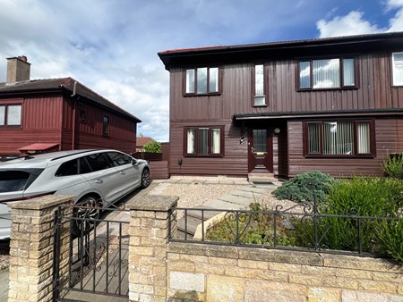 21 Pitkerro Drive, Dundee DD4 8AF