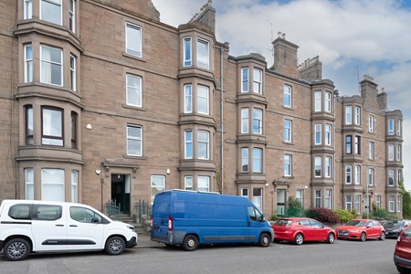 2/L, 17 Seymour Street DD2 1HD