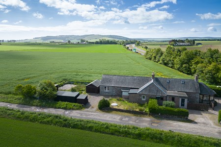 4 South Leckaway Cottages, Forfar DD8 1XF
