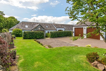 2 Eastfield Steadings, Auchterhouse DD3 0QP