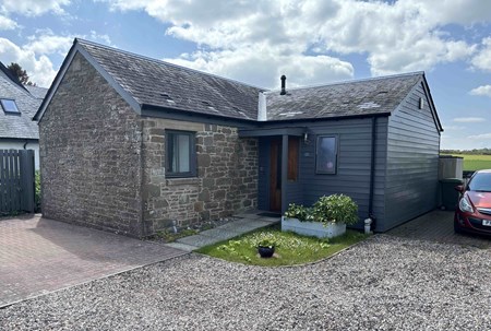2 The Steadings, West Mains of Gagie, Kellas, Broughty Ferry DD5 3PD