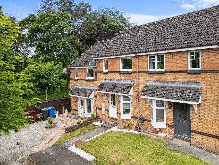 98 Duns Crescent Dundee