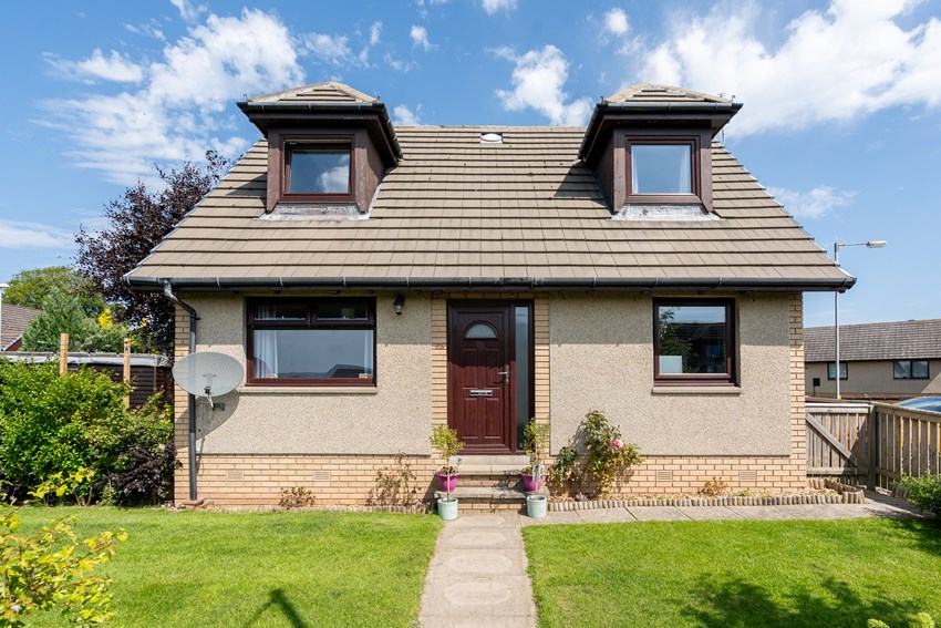 82 St. Ninians Road Padanaram