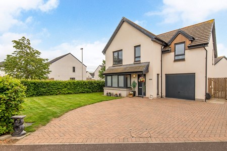 1 Grayburn Road, Dundee DD2 5FH