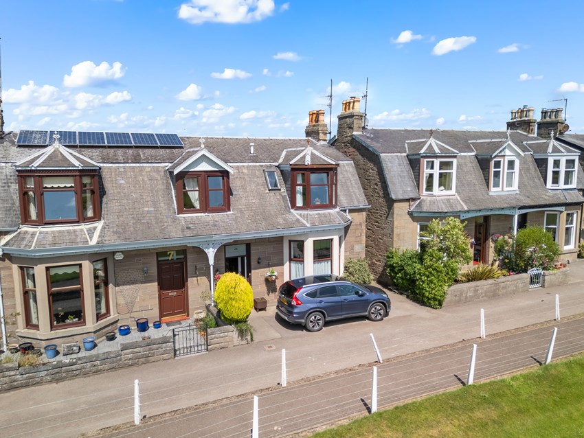 8 Golf Avenue Monifieth