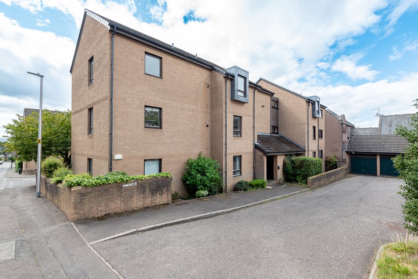 15e Shepherds Loan, West End Dundee