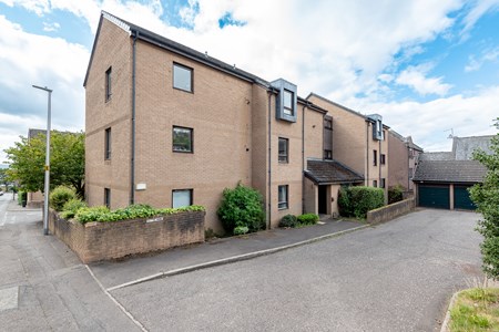 15e Shepherds Loan, West End, Dundee DD2 1AW
