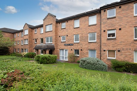 Flat 6, Hometay House DD5 4BN