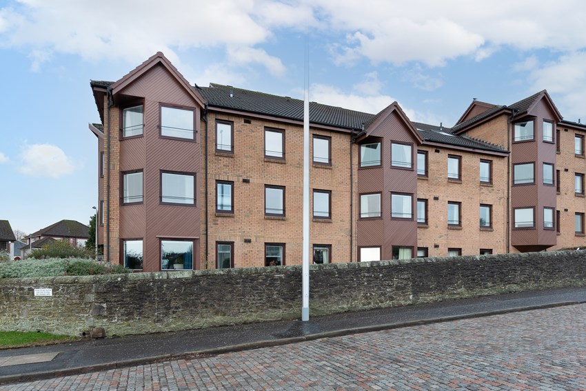 37 Regent Place West Ferry