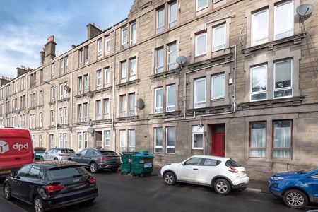 1/R, 37 Lyon Street, Dundee DD4 6RD