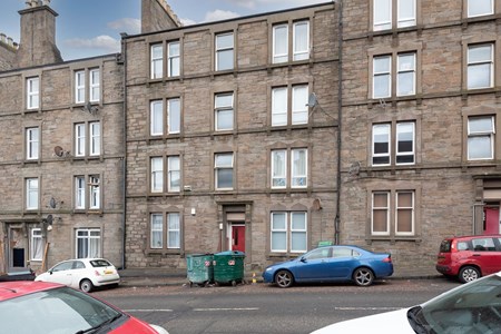 2L 50 Provost Road, Dundee DD3 8AH