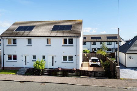 5A , Pitairlie Road, Dundee DD4 8DD