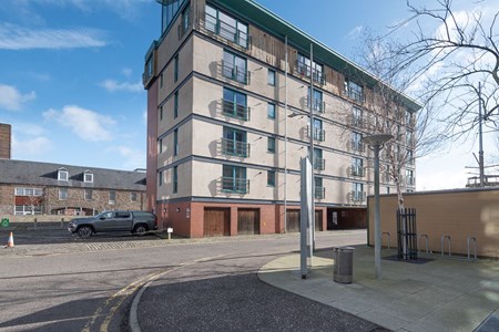 42 Unicorn Court, West Victoria Dock Road, Dundee DD1 3BH
