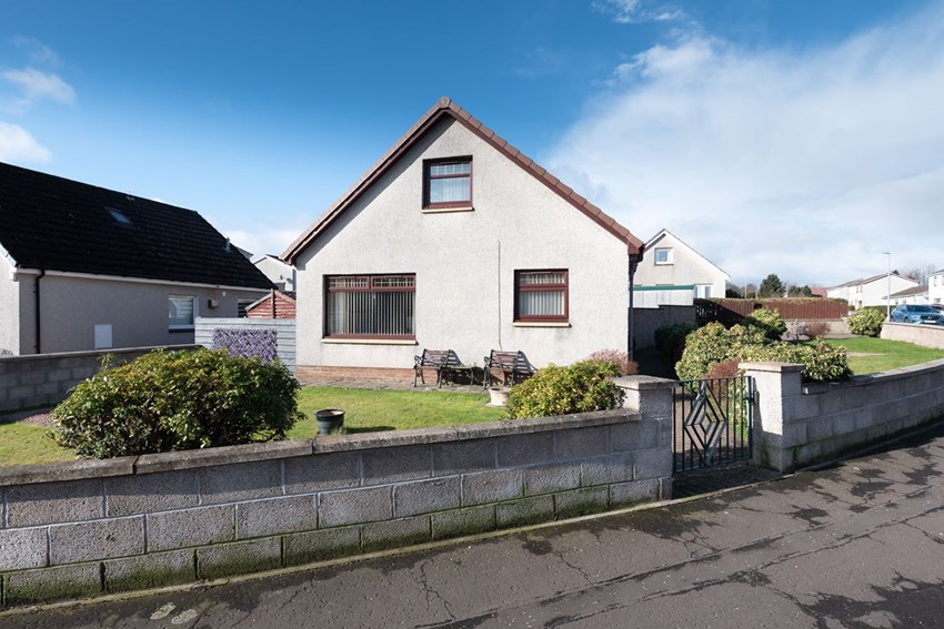 76 Hawick Drive Dundee