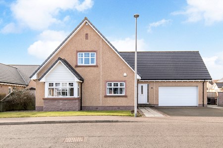 5, Dunnichen Avenue, Gowanbank, Forfar DD8 2UT