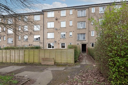 4A , Aboyne Avenue , Dundee  DD4 7SZ
