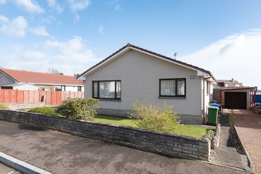 30 Broomwell Gardens Monikie Broughty Ferry
