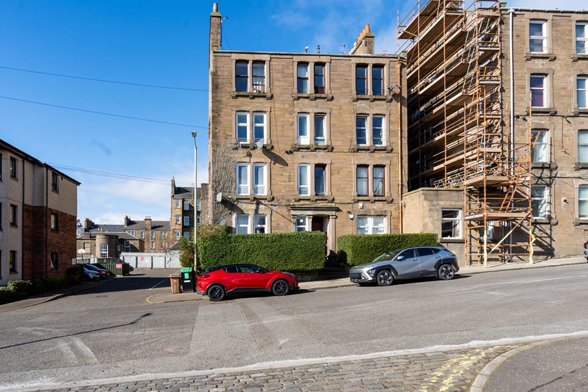 3/1 1 Thornbank Street Dundee