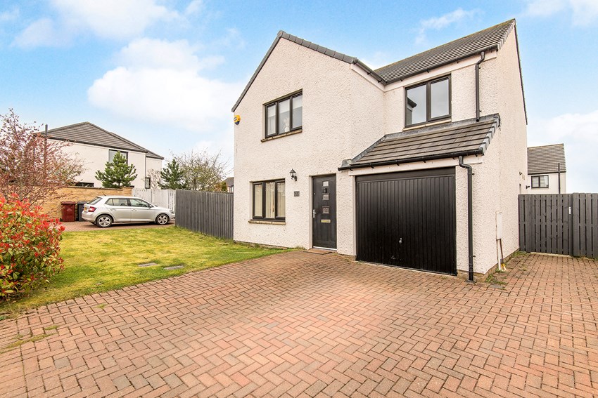5 Grayhills Lane Dundee