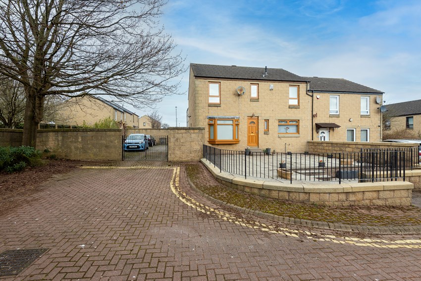 3 Kincaldrum Place Dundee