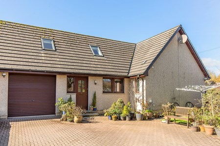 15, Milton Lane, Finavon DD8 3RH
