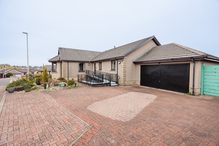 20 Strangs Ley , Forfar , Angus  DD9 2ED