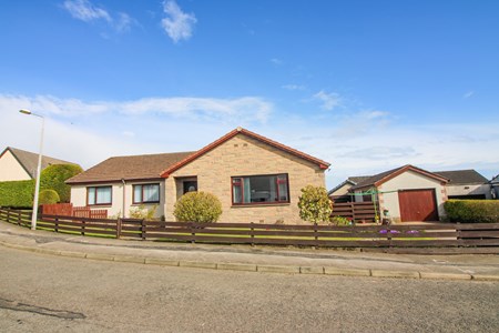 1, Anvil Bank, Letham DD8 2QZ