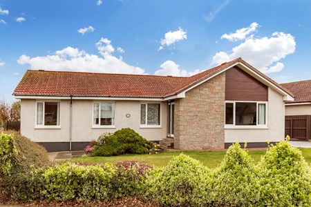 17, Cairnwell Crescent, Montrose DD10 9EY