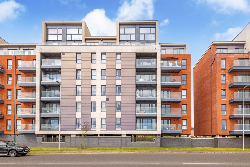 330 Riverside Drive Dundee