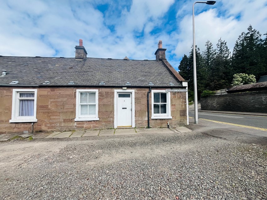 2 Western Sunnyside Forfar