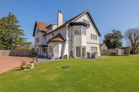 Invergarry, 10b Fairfield Road, Broughty Ferry DD5 1PQ