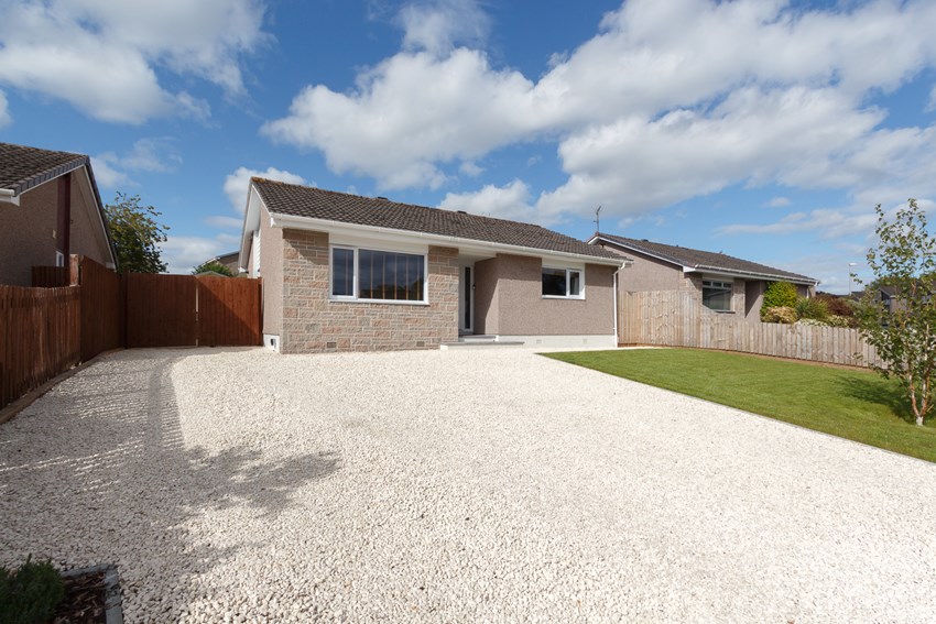 10  Roundyhill  Monifieth
