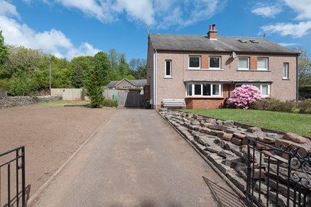 Alanbank, 34 Lochside Road, Forfar DD8 3JF