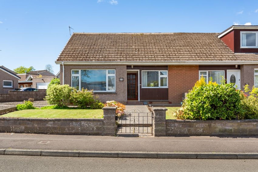 61 Grampian Gardens Arbroath