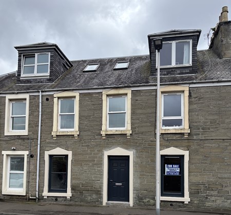 70b CASTLE STREET, BROUGHTY FERRY, Dundee DD5 2EJ