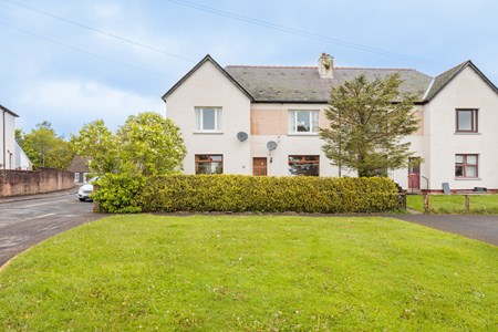 75 Knowehead Crescent , Kirriemuir , Angus  DD8 5AH