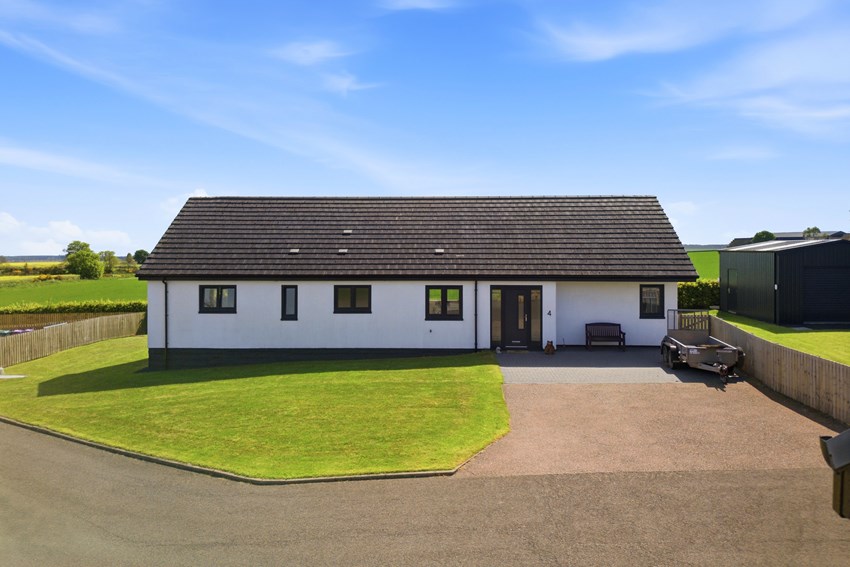 4 Westcroft Cottage Carmyllie