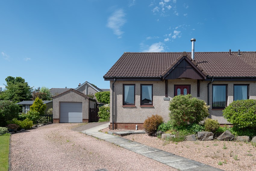 12 Kirkgait Letham Forfar