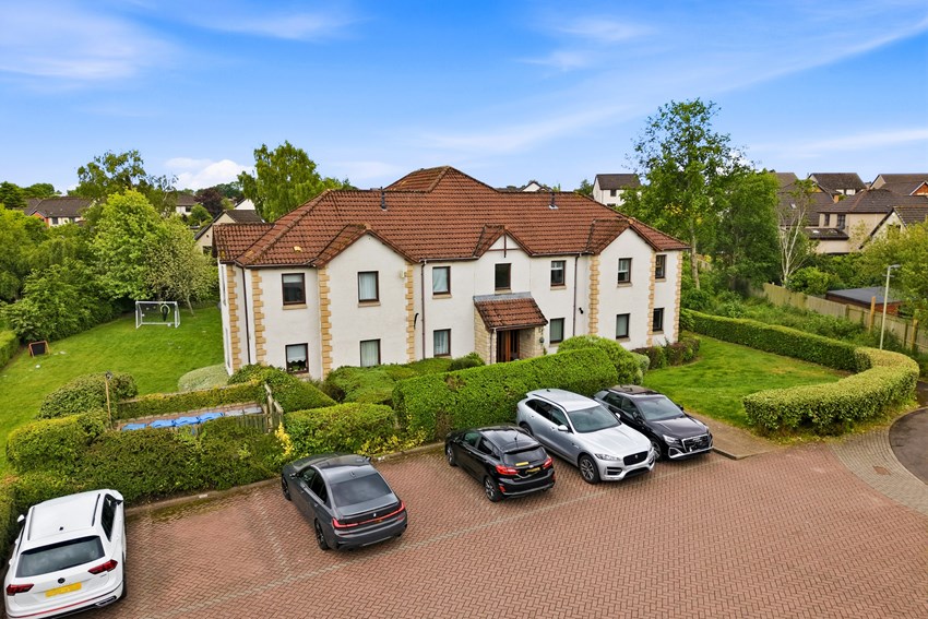 Flat 2 3 Carnbane Drive Broughty Ferry