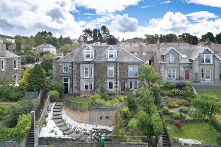 24 Tay Terrace, Newport-on-Tay, Fife DD6 8AZ
