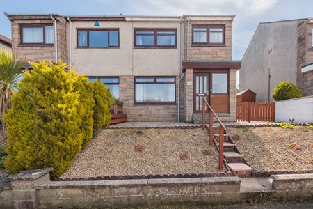 26 Bennan Gardens, Broughty Ferry, Dundee DD5 3EJ