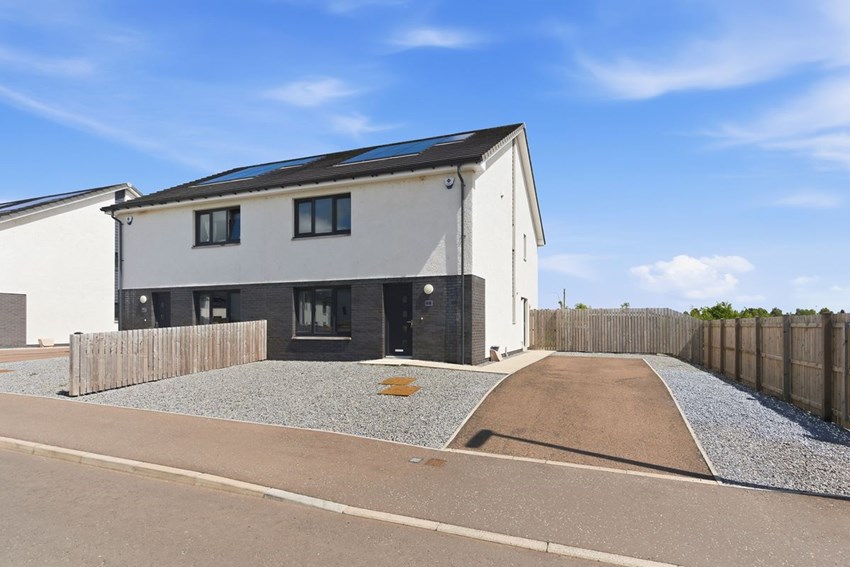 1 Logie View Kirriemuir