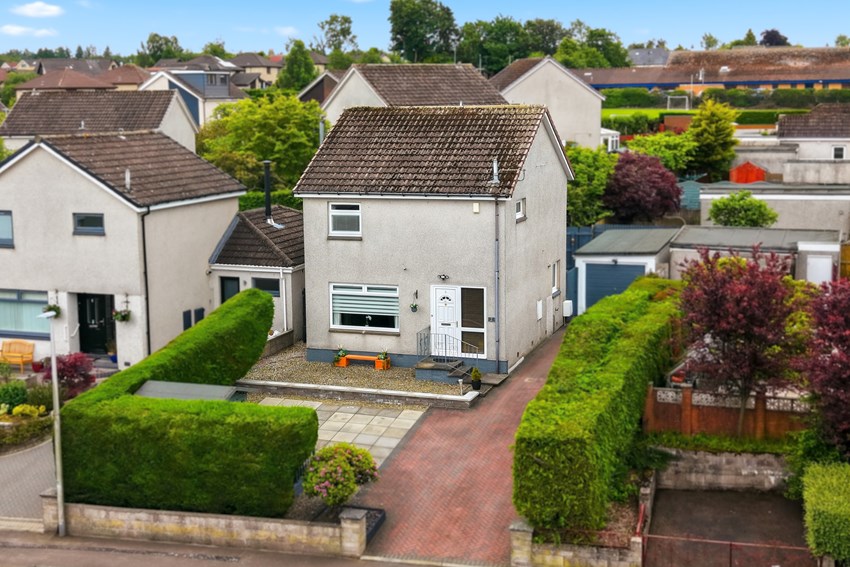 2 Hillpark Drive Birkhill Dundee